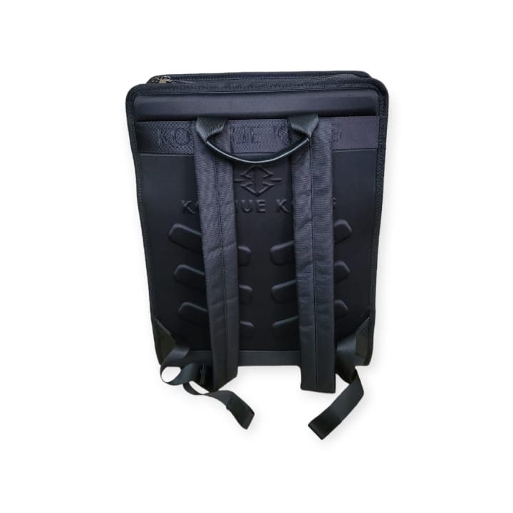 Solar Powered Battery Back Pack With Built-In 3500Mah Battery
