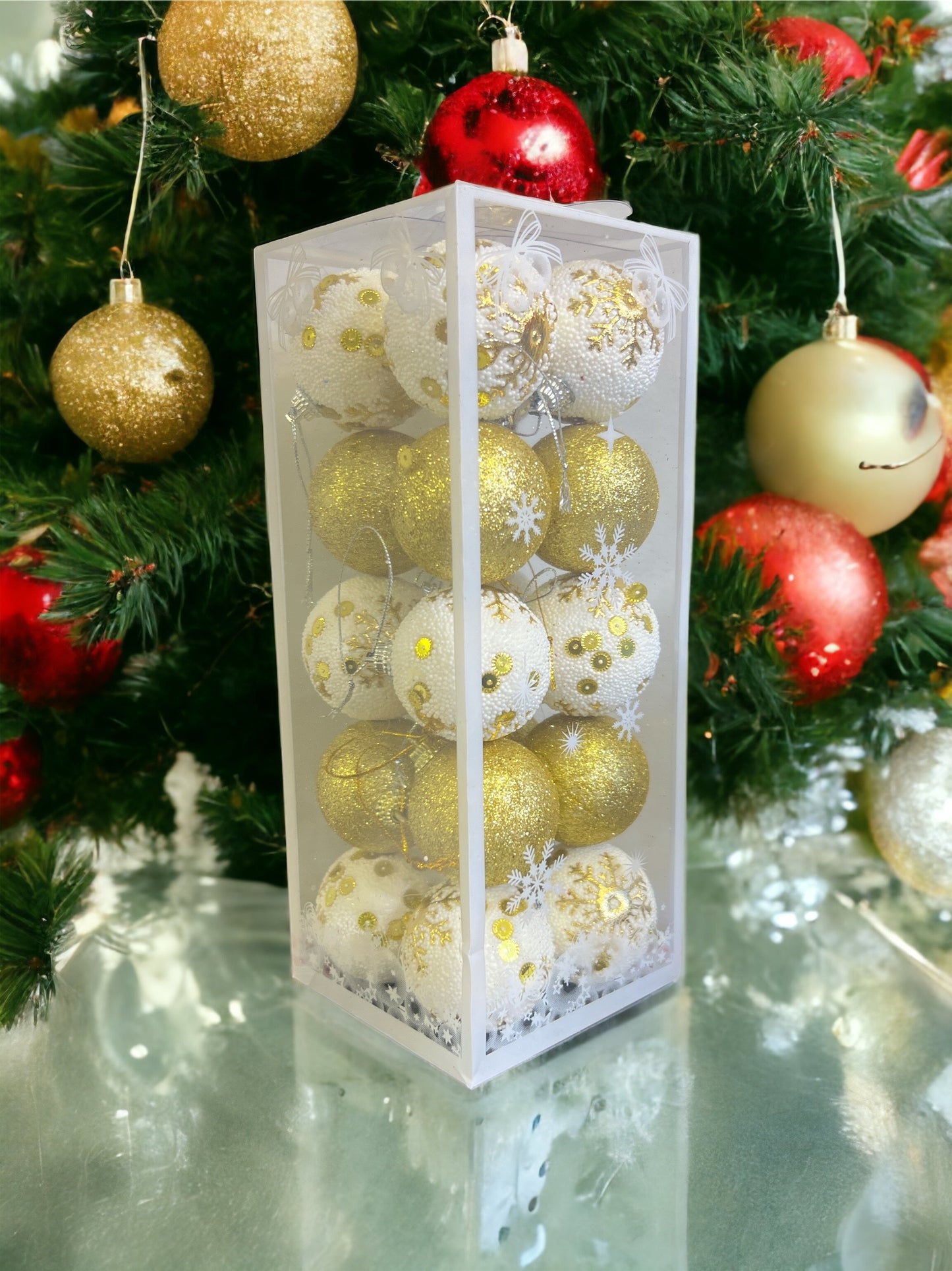 Gold and White 20pcs Christmas Baubles