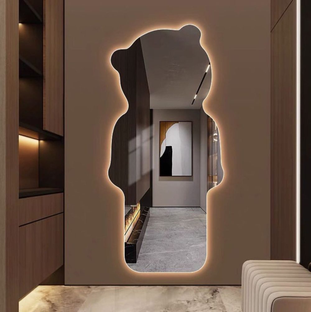 Bear Creative Full Body Mirror