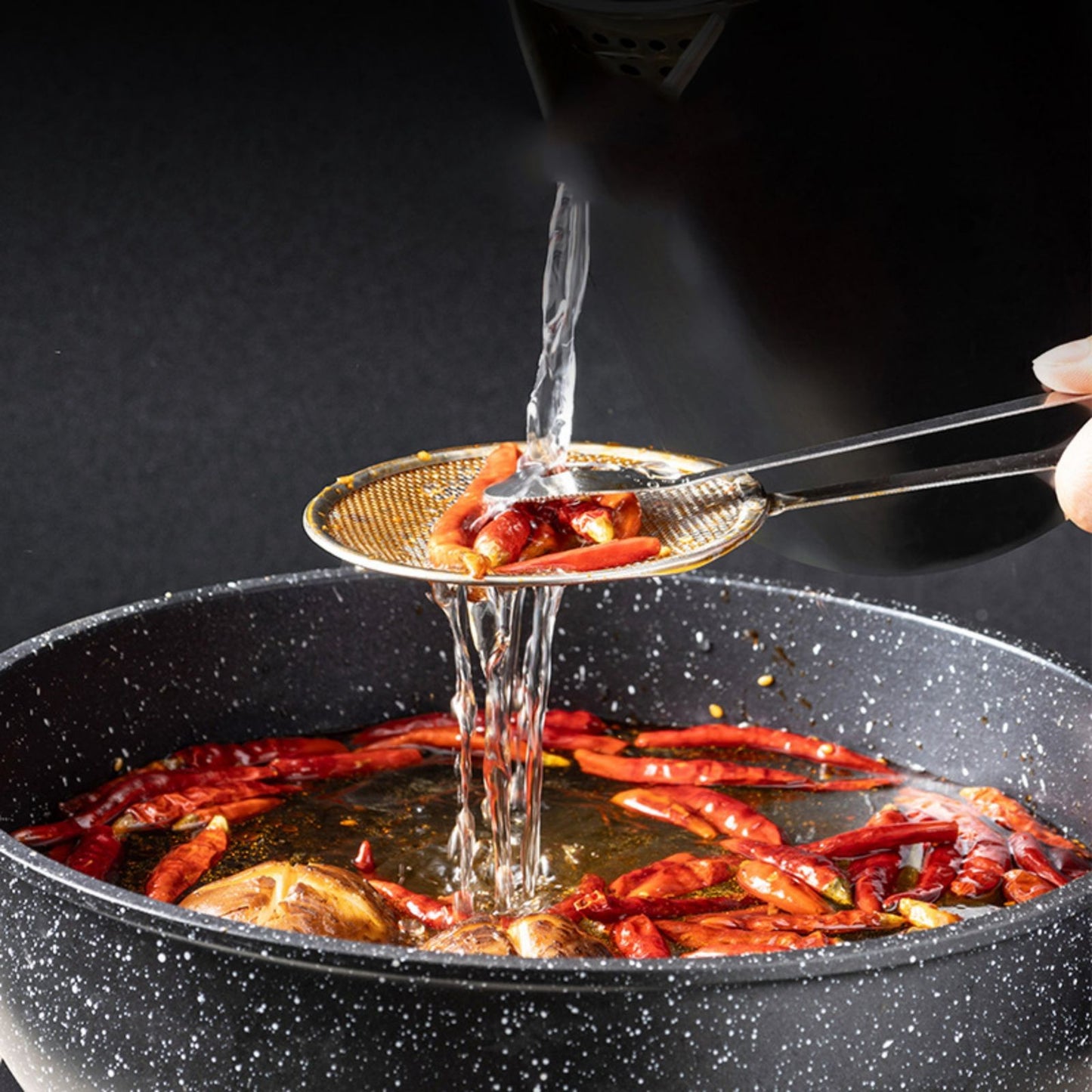 MHome 2-in-1 Stainless Steel Fine Mesh Strainer & Hot Pot Tongs – Multifunctional Frying Filter Spoon for BBQ, Salad & Fried Foods