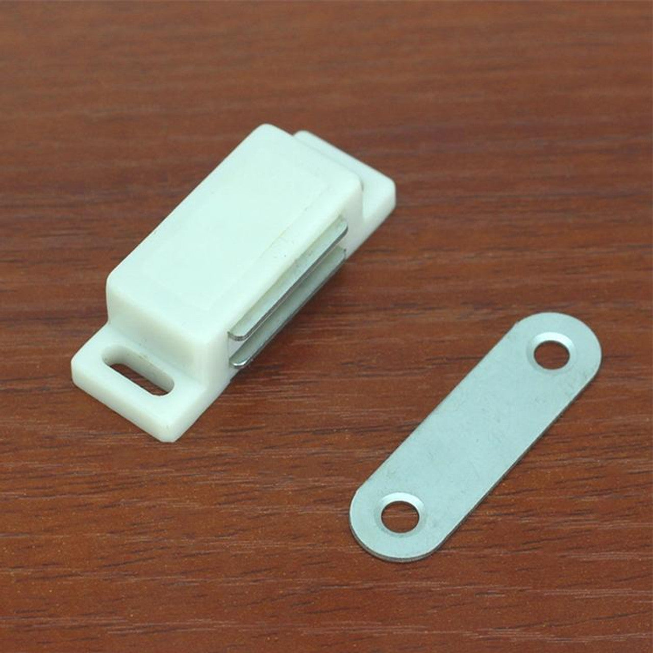 Magnetic Cupboard Door Catch Cabinet Door Holder-White