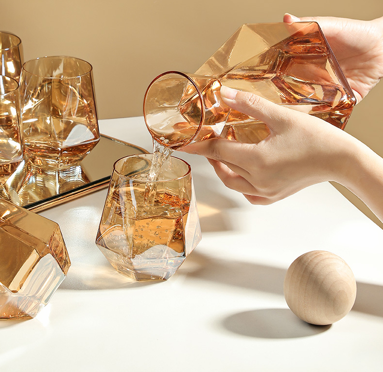 7 Pieces High Quality Elegant Crystalline Glassware